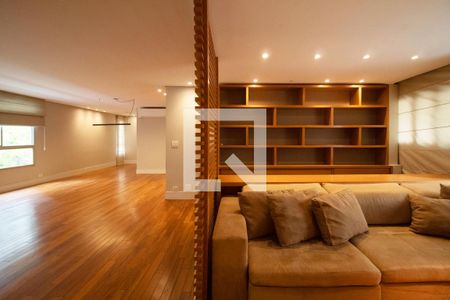 Apartamento à venda com 3 quartos, 158m² em Cerqueira César, São Paulo