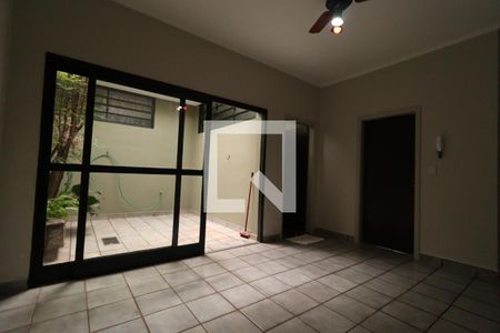 Sala de Jantar de casa para alugar com 4 quartos, 250m² em Jardim Macedo, Ribeirão Preto
