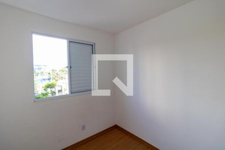 Quarto 01 de apartamento para alugar com 2 quartos, 43m² em Parque Industrial, Campinas