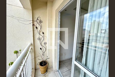 Varanda da Sala de apartamento para alugar com 2 quartos, 58m² em Vila das Palmeiras, Guarulhos