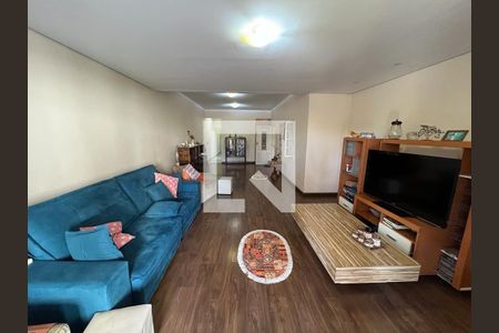 Casa à venda com 3 quartos, 238m² em Vila Albertina, São Paulo