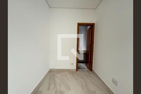 Casa à venda com 3 quartos, 180m² em Parque Sao Domingos, São Paulo