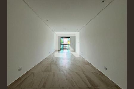 Casa à venda com 3 quartos, 180m² em Parque Sao Domingos, São Paulo