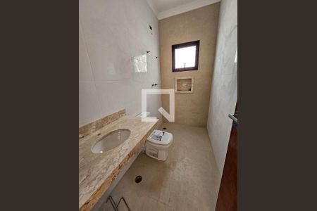 Casa à venda com 3 quartos, 135m² em Parque Vitoria, São Paulo