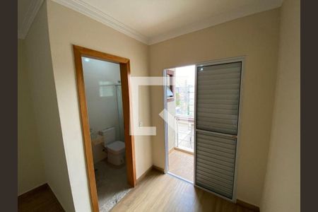 Casa à venda com 3 quartos, 100m² em Vila Dionisia, São Paulo