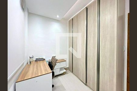 Casa à venda com 3 quartos, 107m² em Vila Constança, São Paulo