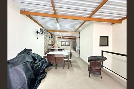 Casa à venda com 3 quartos, 107m² em Vila Constança, São Paulo