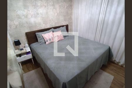 Casa à venda com 3 quartos, 2003m² em Moinho Velho, São Paulo