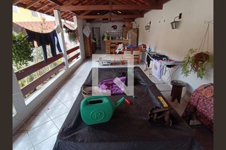 Casa à venda com 3 quartos, 2003m² em Moinho Velho, São Paulo