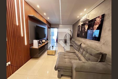 Casa à venda com 3 quartos, 160m² em Parque Sao Domingos, São Paulo