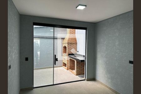 Casa à venda com 3 quartos, 160m² em Vila Constança, São Paulo