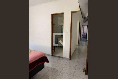 Casa à venda com 3 quartos, 188m² em Jardim Monte Alegre, São Paulo