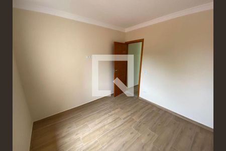 Casa à venda com 3 quartos, 90m² em Vila Basileia, São Paulo