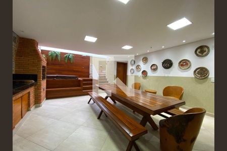 Casa à venda com 3 quartos, 264m² em Parque Sao Domingos, São Paulo