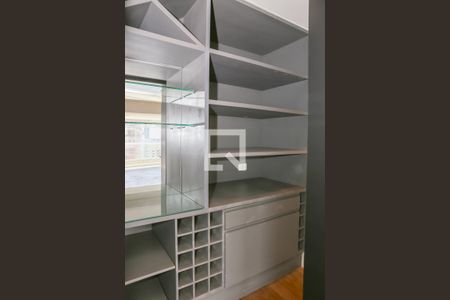 Adega de apartamento à venda com 3 quartos, 175m² em Perdizes, São Paulo