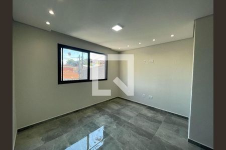 Casa à venda com 3 quartos, 100m² em Jardim Mariliza, São Paulo