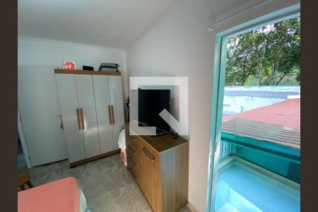 Casa à venda com 4 quartos, 130m² em Jardim Libano, São Paulo