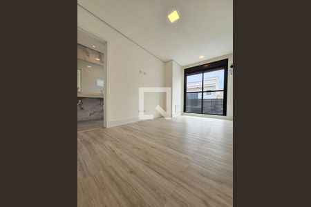 Casa à venda com 3 quartos, 130m² em  Alphaville, Santana de Parnaíba