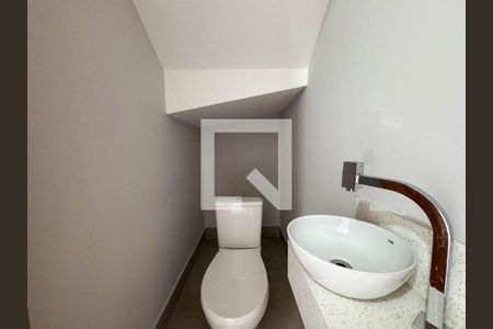 Casa à venda com 3 quartos, 130m² em Parque Sao Domingos, São Paulo