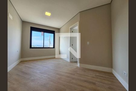 Casa à venda com 4 quartos, 211m² em  Alphaville, Santana de Parnaíba