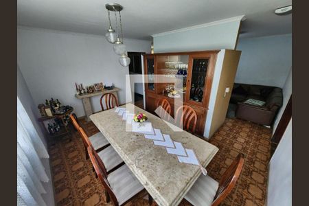 Casa à venda com 4 quartos, 310m² em Vila Pereira Barreto, São Paulo