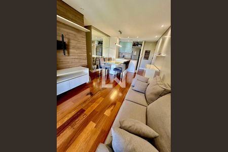 Sala de apartamento para alugar com 3 quartos, 80m² em Vila das Belezas, São Paulo