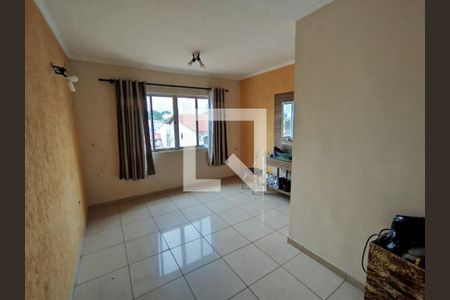 Casa à venda com 4 quartos, 217m² em Jardim Santo Elias, São Paulo