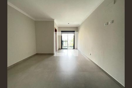 Casa à venda com 3 quartos, 250m² em Vila Ipojuca, São Paulo