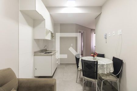 Sala  de apartamento para alugar com 2 quartos, 38m² em Jardim Danfer, São Paulo