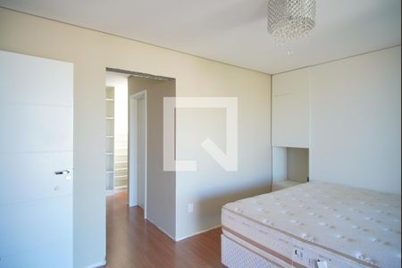 Suíte de casa para alugar com 3 quartos, 199m² em Jardim Itu, Porto Alegre