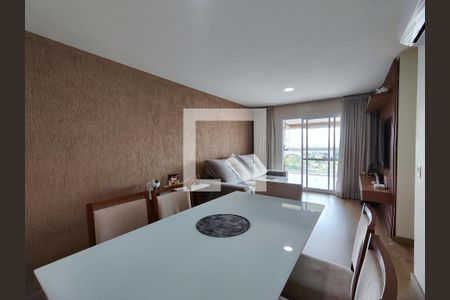 Sala de apartamento para alugar com 2 quartos, 120m² em Barra da Tijuca, Rio de Janeiro