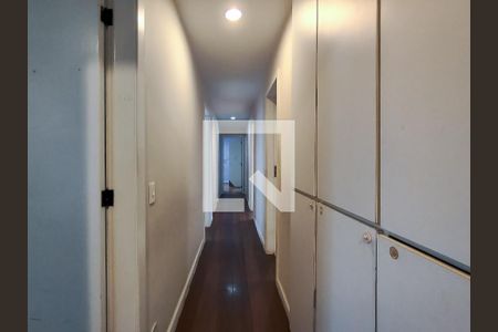 Corredor de apartamento à venda com 4 quartos, 226m² em Tijuca, Rio de Janeiro