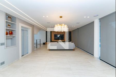 Sala de casa à venda com 4 quartos, 680m² em Estoril, Belo Horizonte