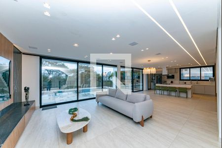 Sala de casa à venda com 4 quartos, 680m² em Estoril, Belo Horizonte