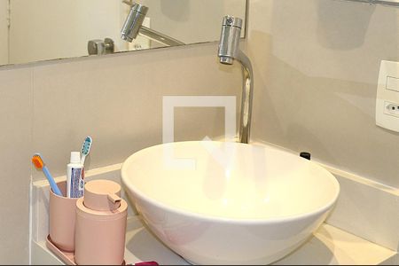 Banheiro de apartamento para alugar com 1 quarto, 42m² em Consolação, São Paulo