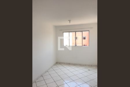 Sala de apartamento à venda com 2 quartos, 48m² em Parque Pinheiros, Taboão da Serra