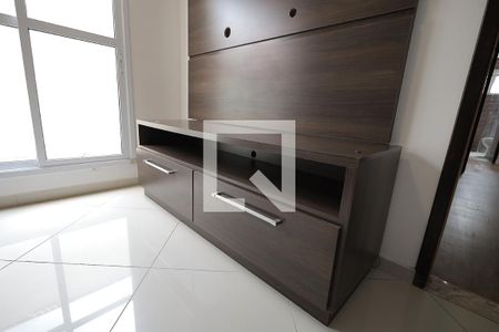 Sala de apartamento para alugar com 2 quartos, 92m² em Vila Alzira, Santo André