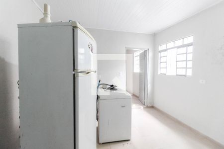 Quarto 1 de casa para alugar com 2 quartos, 42m² em Vila Campanela, São Paulo