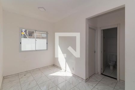 Sala-Cozinha de apartamento para alugar com 2 quartos, 35m² em Cidade Nova São Miguel, São Paulo