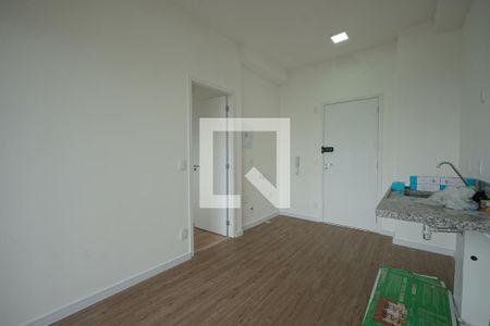 Sala/Cozinha de apartamento para alugar com 1 quarto, 32m² em Liberdade, São Paulo