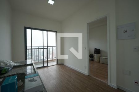 Sala/Cozinha de apartamento para alugar com 1 quarto, 32m² em Liberdade, São Paulo