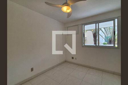 Quarto  de apartamento para alugar com 3 quartos, 136m² em Recreio dos Bandeirantes, Rio de Janeiro