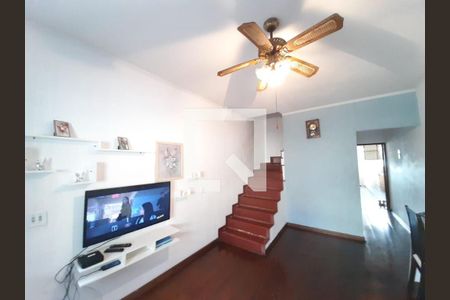 Casa à venda com 3 quartos, 178m² em Vila Primavera, São Paulo