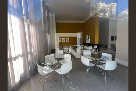Apartamento à venda com 3 quartos, 169m² em Vila Romana, São Paulo