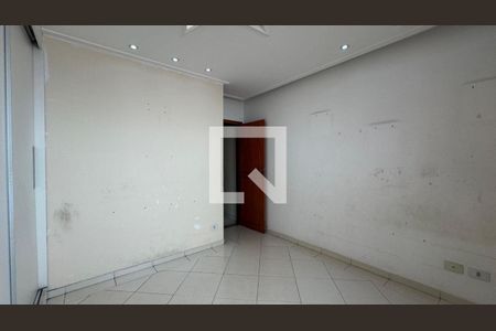 Casa à venda com 3 quartos, 160m² em Piqueri, São Paulo