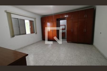 Casa à venda com 3 quartos, 240m² em Jardim Sao Jose, São Paulo