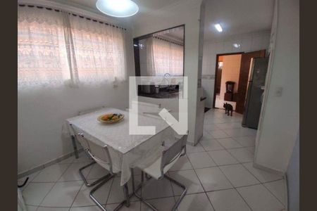 Casa à venda com 3 quartos, 201m² em Vila Palmeiras, São Paulo