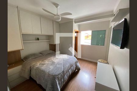 Casa à venda com 3 quartos, 122m² em Vila Mangalot, São Paulo