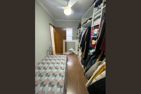 Casa à venda com 3 quartos, 122m² em Vila Mangalot, São Paulo