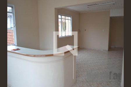 Casa à venda com 5 quartos, 220m² em Vila Miriam, São Paulo